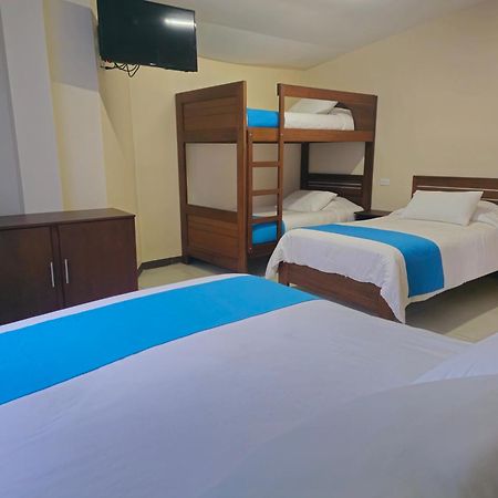 Hotel Tungurahua バーニョス エクステリア 写真