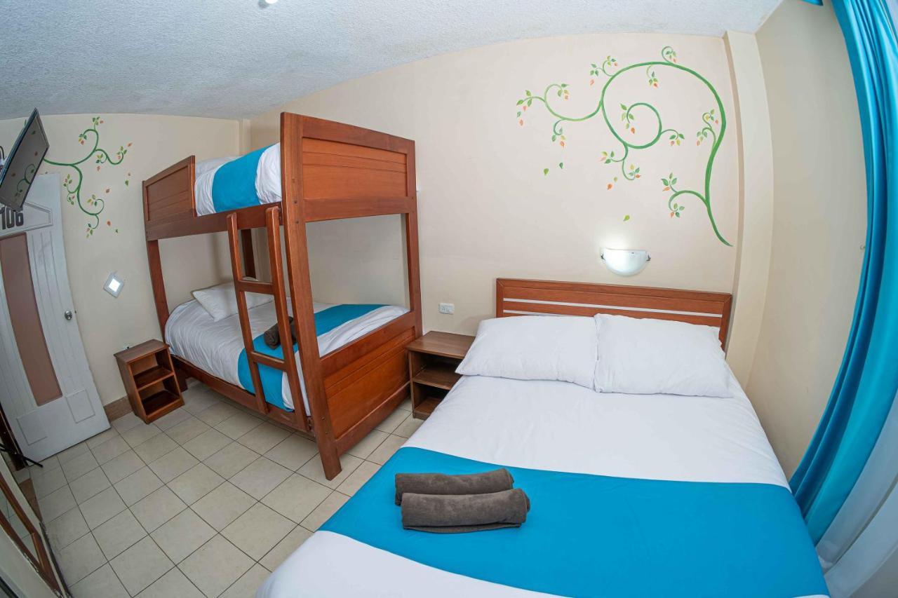 Hotel Tungurahua バーニョス エクステリア 写真