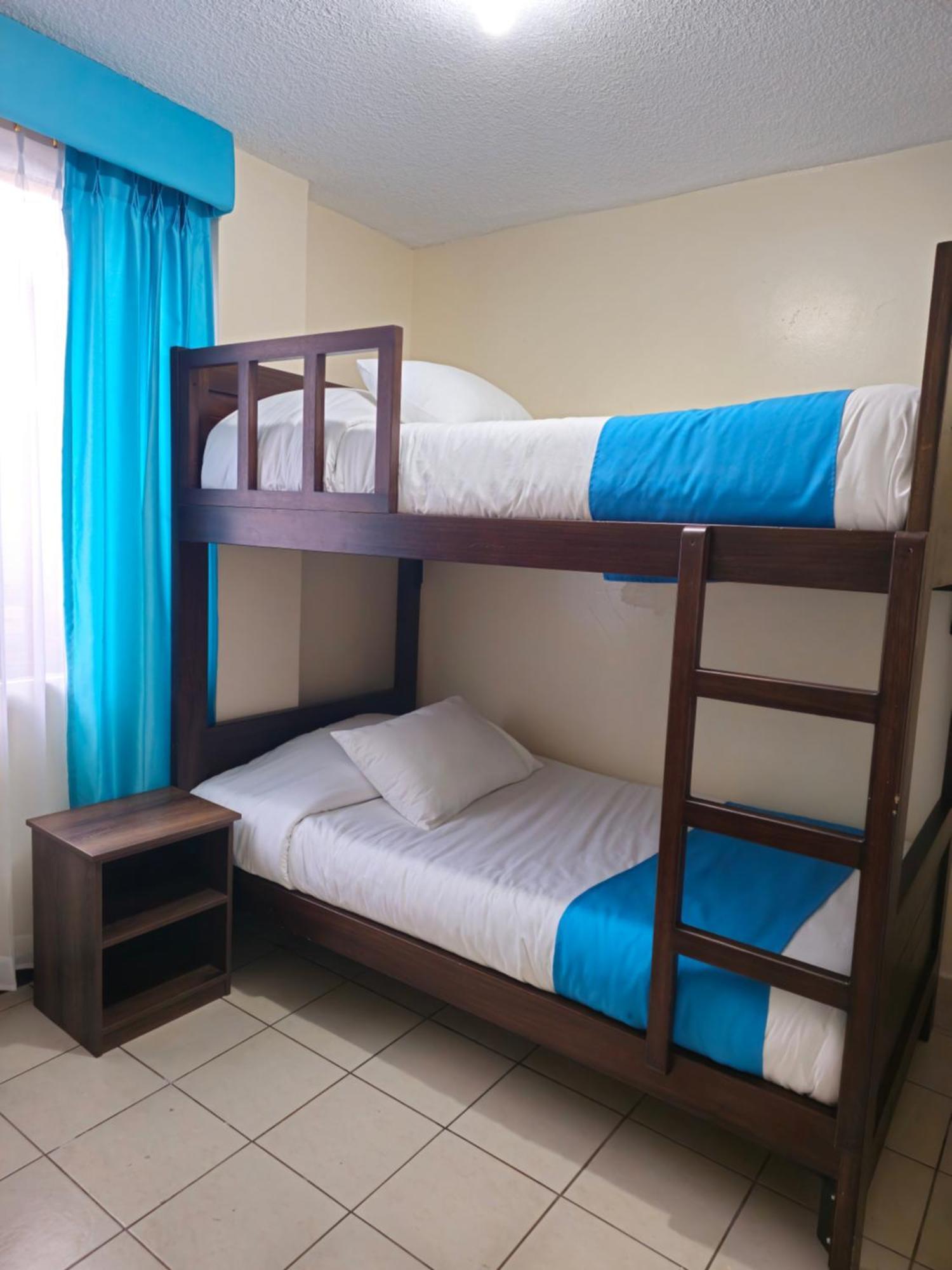 Hotel Tungurahua バーニョス エクステリア 写真