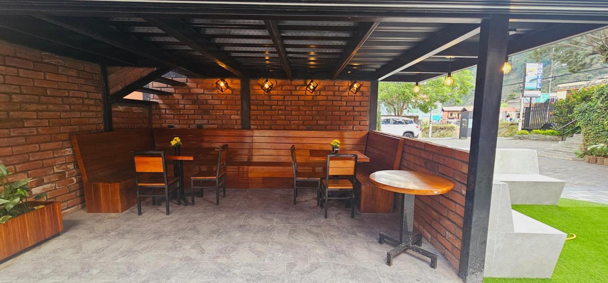 Hotel Tungurahua バーニョス エクステリア 写真